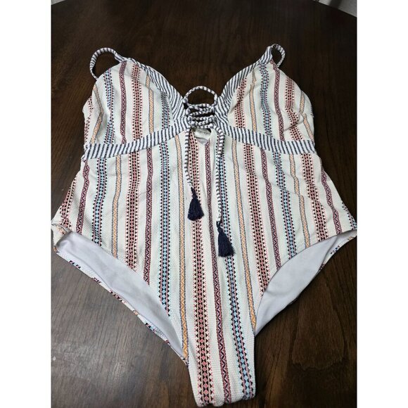 Jessica Simpson Aztec Boho Front Lace-Up One-Piece Swimsuit Size XL - Picture 6 of 16
